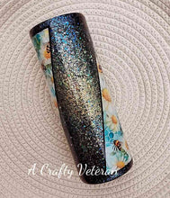 Load image into Gallery viewer, Daisies 20oz- Vinyl and Glitter Tumbler- DV
